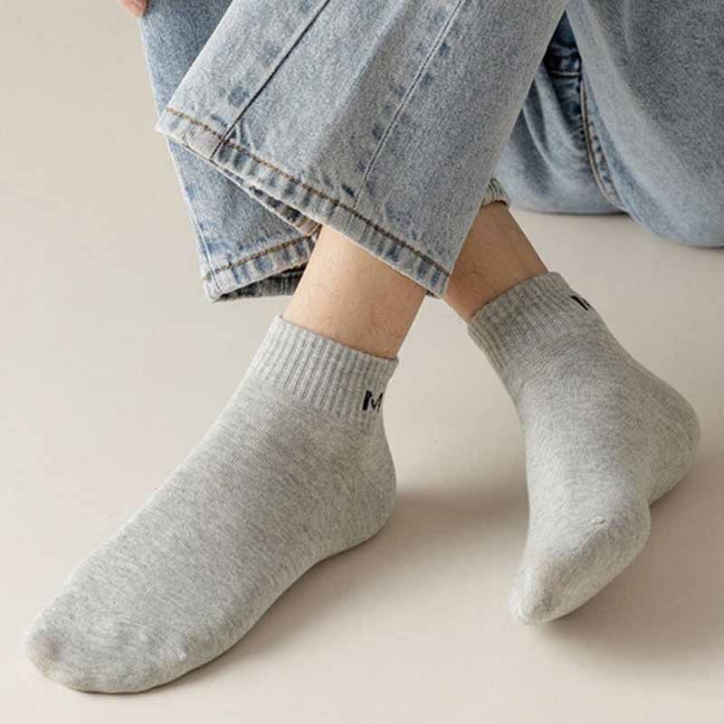 Men Spring And Summer Casual Sports Letter Solid Color Ankle Socks